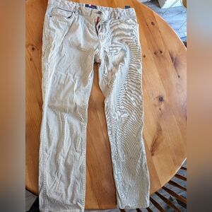 Tommy Hilfiger Men's Khaki Chinos